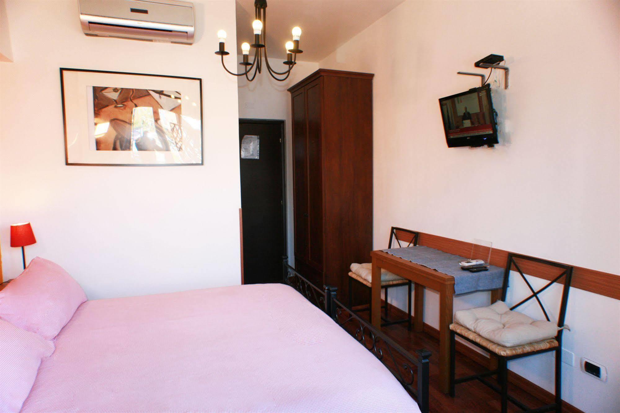 Lt Rooms Рим Экстерьер фото
